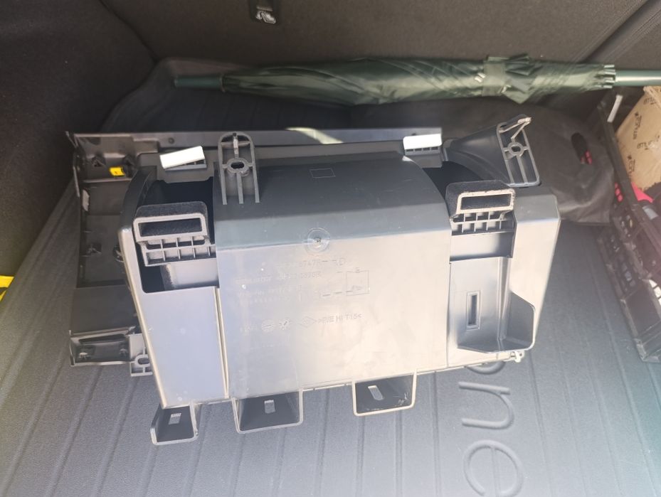 Porta luvas Renault kadjar 2019