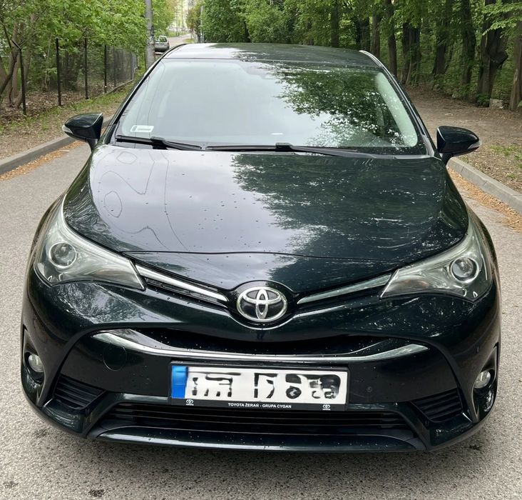 Toyota Avensis pojazd w jednej rodzinie