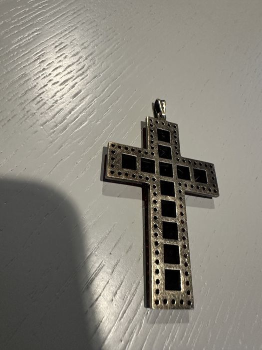 Антикварний кулон . Хрестик