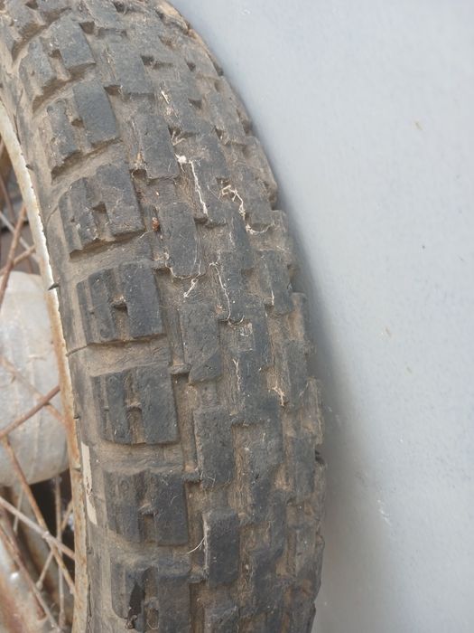 Колесо 16 80-405 на мотоцикл  Минск Восход  переднее заднее