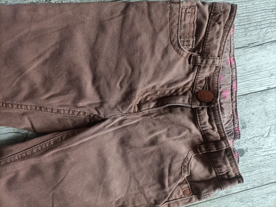 Spodnie jeans next 128