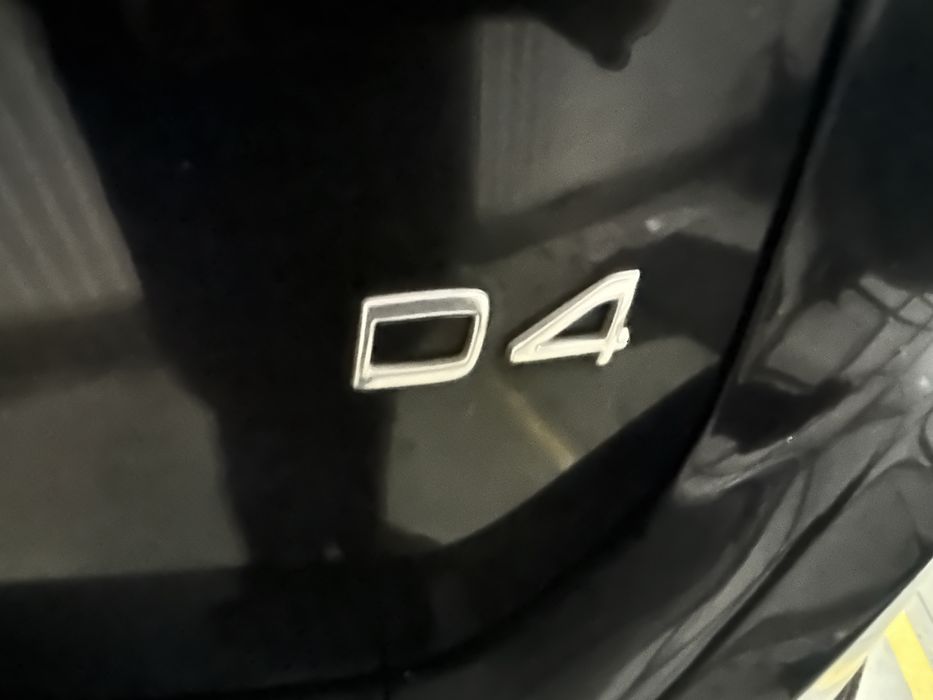 Volvo XC60 2.0 D4 Momentum 190CV a trabalhar e andar