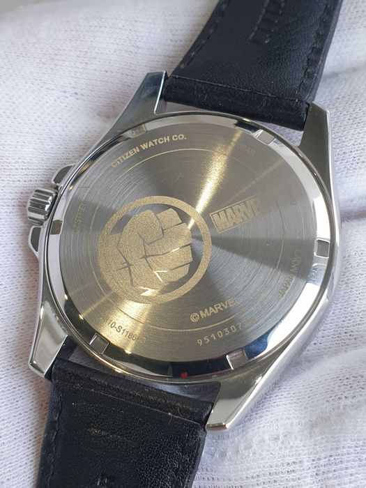 Чоловічий годинник Citizen Eco-Drive AW1431-24W Marvel Hulk 43mm новий
