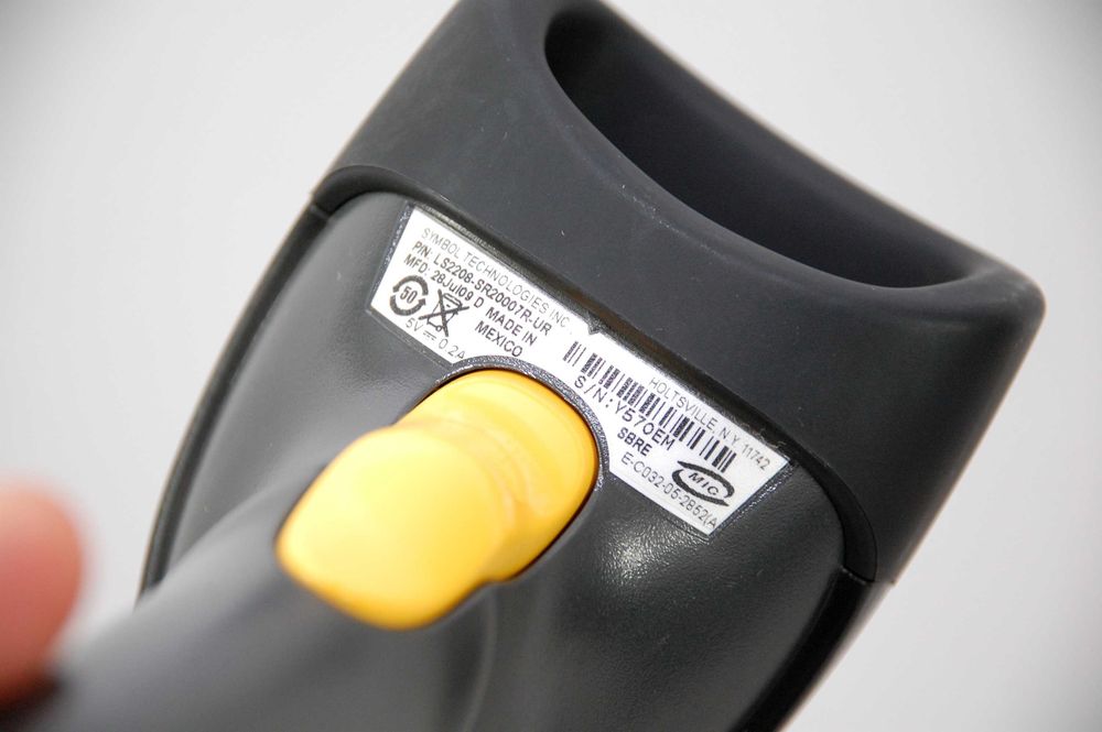 Symbol LS2208 лазерний штрихкод сканер 1D USB провідний