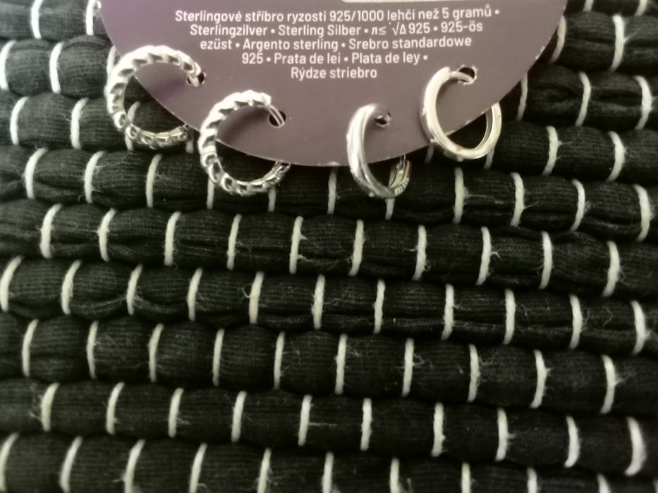 Brincos novos  em prata PROMOÇÃO tempo limitado 2 pares pelo preço