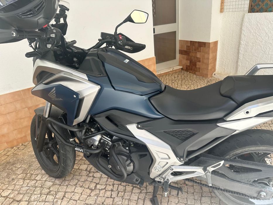 Honda NC 750dct -completa, top case + malas Shad!