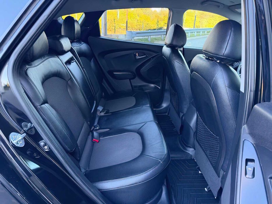 Hyundai Tucson GLS      2015