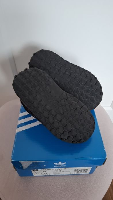 Buty sneakersy adidas Forest Grove rozm. 21