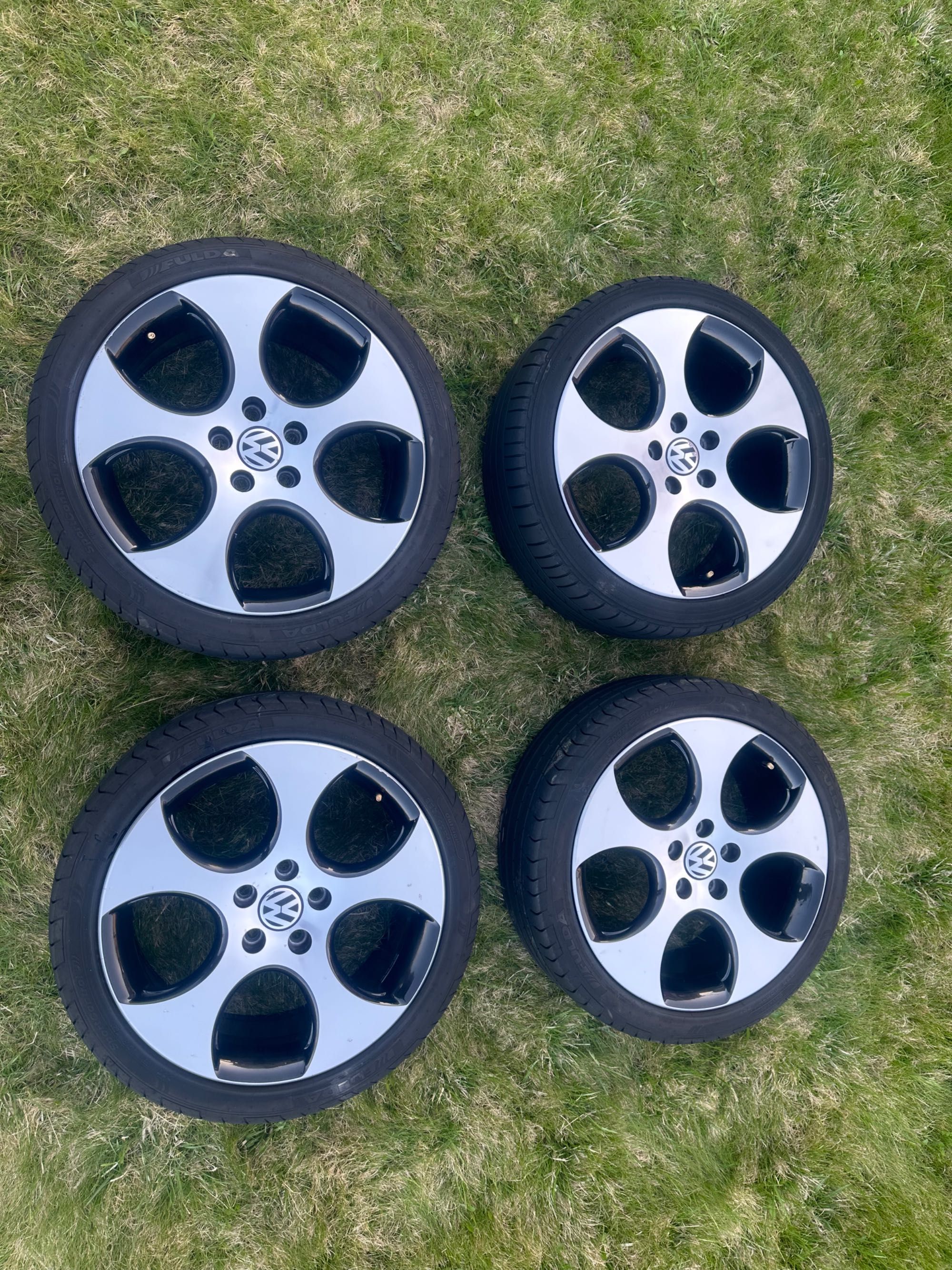 Титанові диски 5 112 R18 VW GOLF GTI: 7 500 грн. - Диски Чернігів на Olx