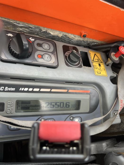 Kubota u 35 2550h
