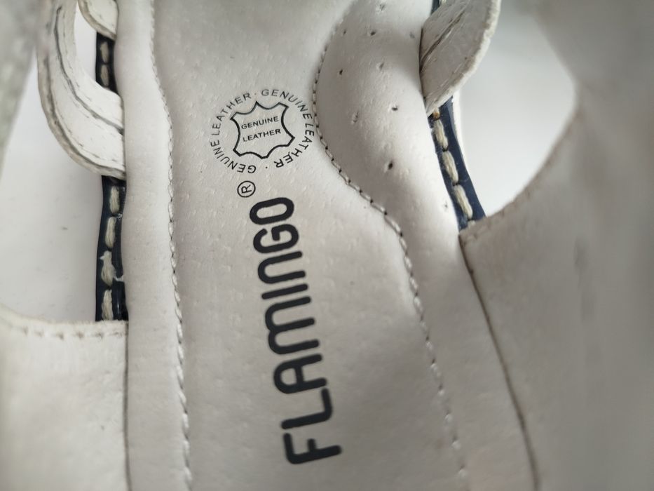 Босоніжки шкіряні дитячі 26 розмір