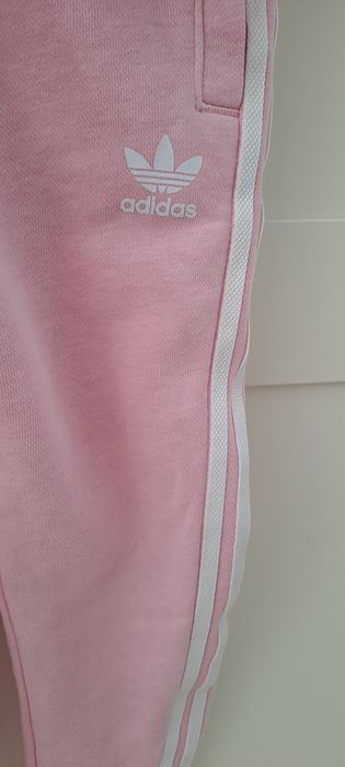 Dres adidas 104 dla dziewczynki