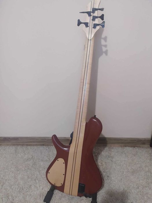 Gitara basowa GMR Flow In 5 strun