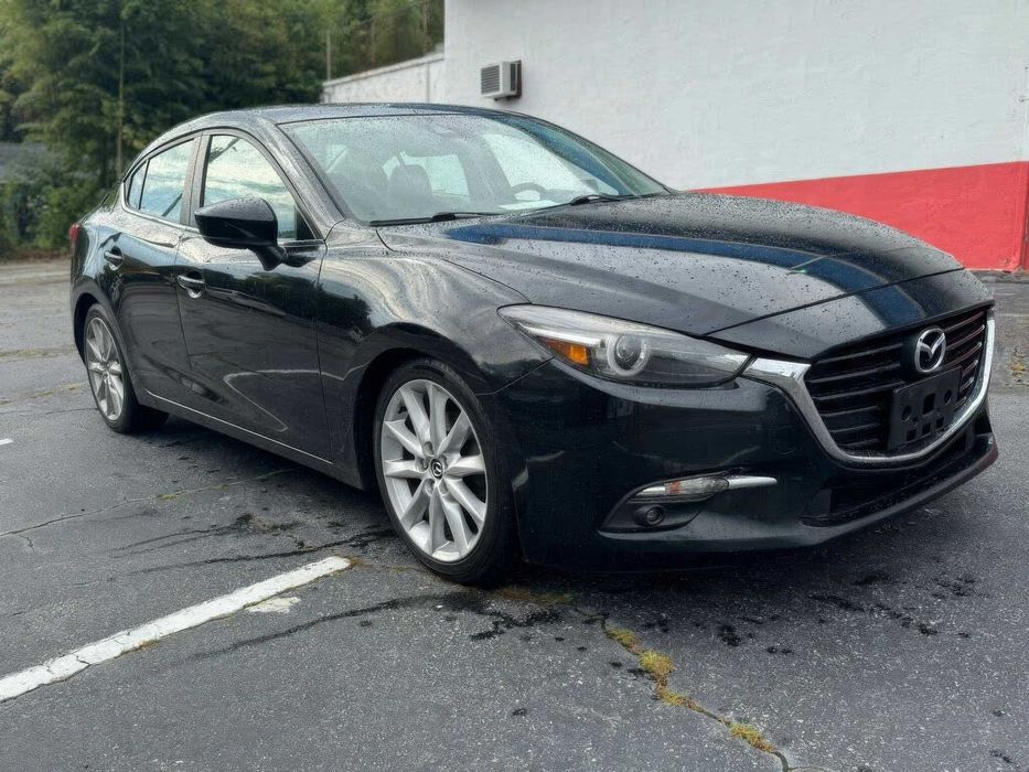 Mazda 3 Grand Touring      2017