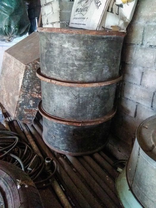 Beczka stalowa z obręczami