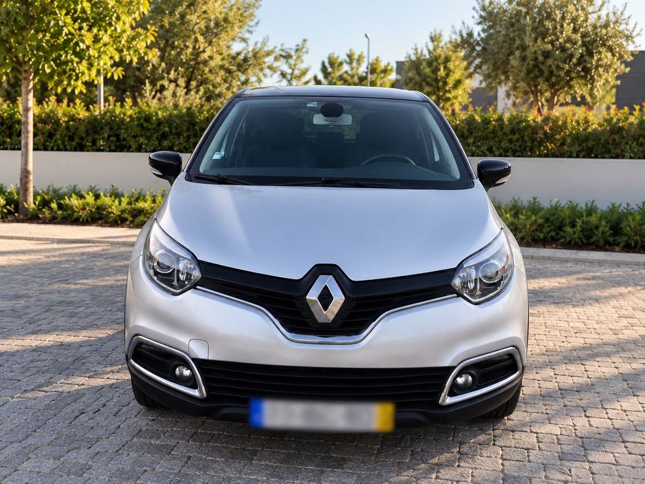 Renault Captur | 1 unico proprietario — photo 3