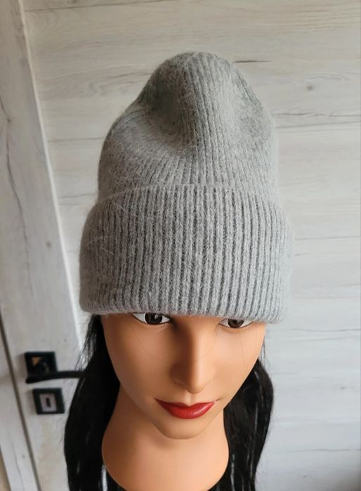 Świetna ciepła czapka casual beanie