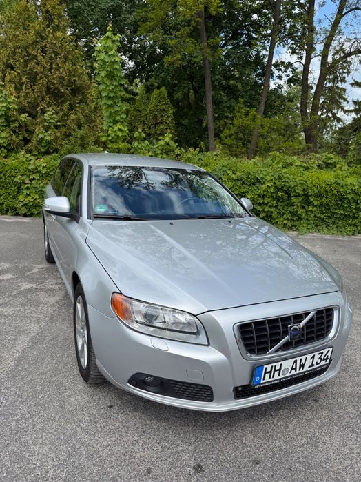 Volvo V70 2,4 D 185 KM