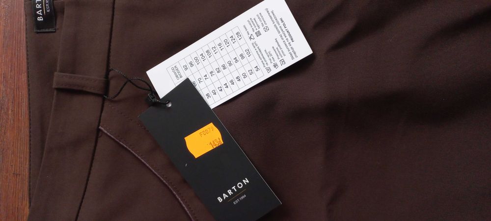 Spodnie proste brązowe Barton r. 42 nowe z metką