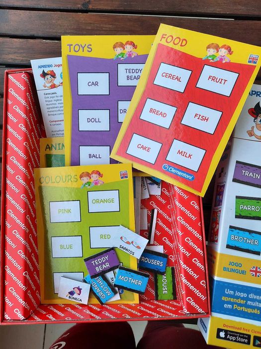 Jogos da Clementoni e puzzles - vários preços