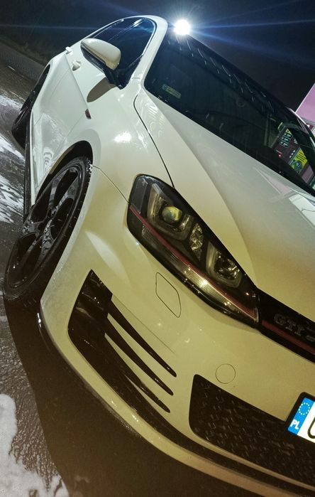 Golf GTI 7 Panorama. Negocjuj i kup 230 koni
