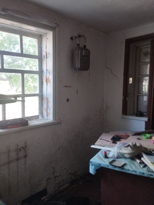 Продаж частини будинку