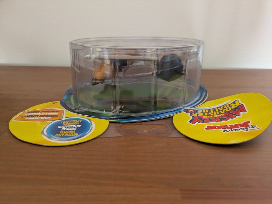 NOVOS e SELADOS - Packs Figuras Disney (Policia e Bombeiros)