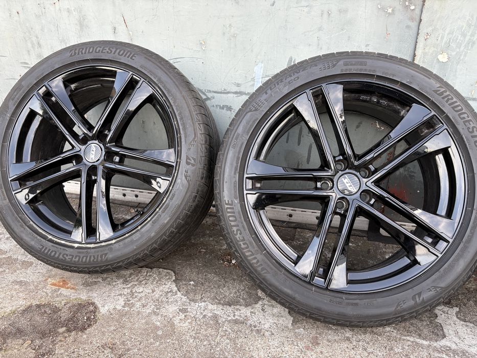 Kola 20 cali do Audi Q5 .5•112 ET35. Opony lato 255/45/20