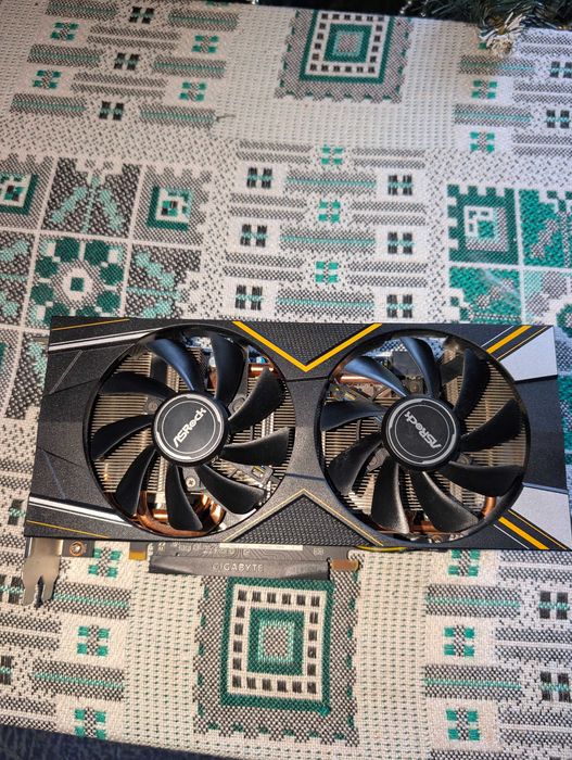 Продам Відеокарта AsRock AMD Radeon RX 5600 XT 6GB Challenger