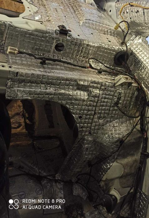 Шумоизоляция, виброизоляция авто до Standart 1,5мм 500х330мм 50мкм