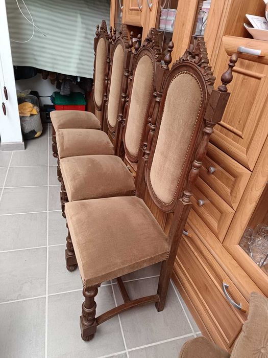 Conjunto de 4 cadeiras de sala em madeira maciça, estilo clássico/vintage