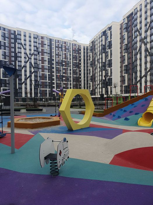 Продаж 1,5-кімнатної квартири поруч міського озера та парку_RD