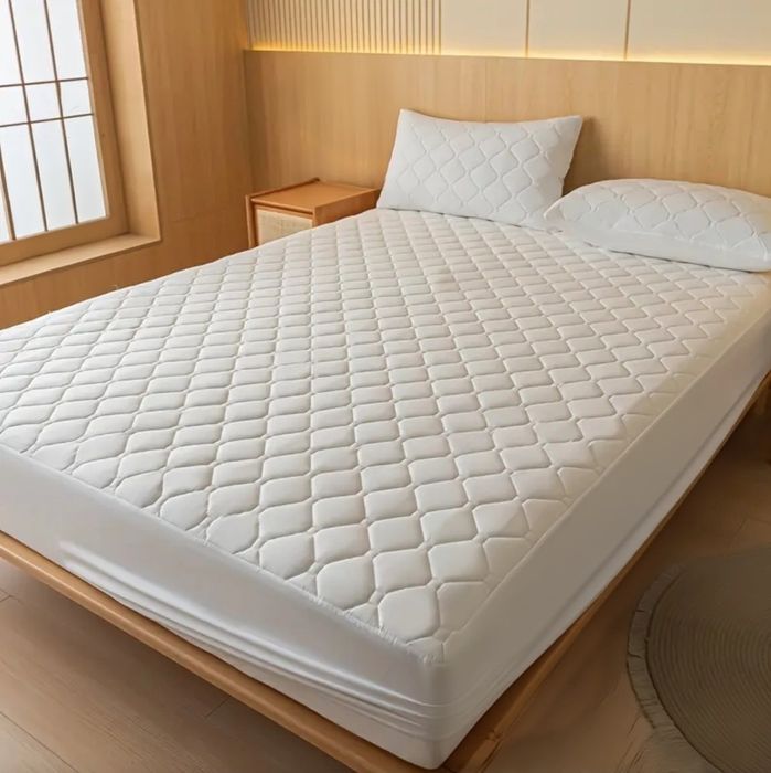 NOWY Ochraniacz Nakładka na materac wodoodporny 200 x 220 cm biały na