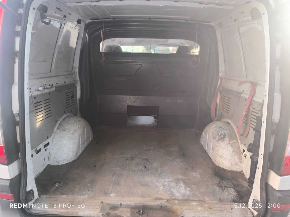 Mercedes Vito brygady 5 osób