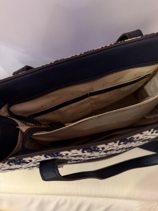 Guess torebka granatowa