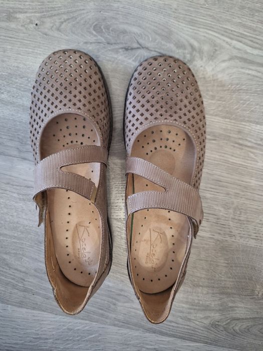 Nowe buty skórzane rozmiar 41 tęgość H