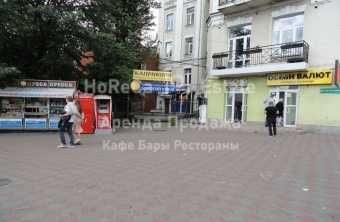 Аренда Фасад Коммерческое помещение 110м2. «Палац Спорту»