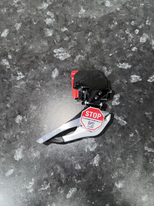 Desviador dianteiro Sram Red AXS