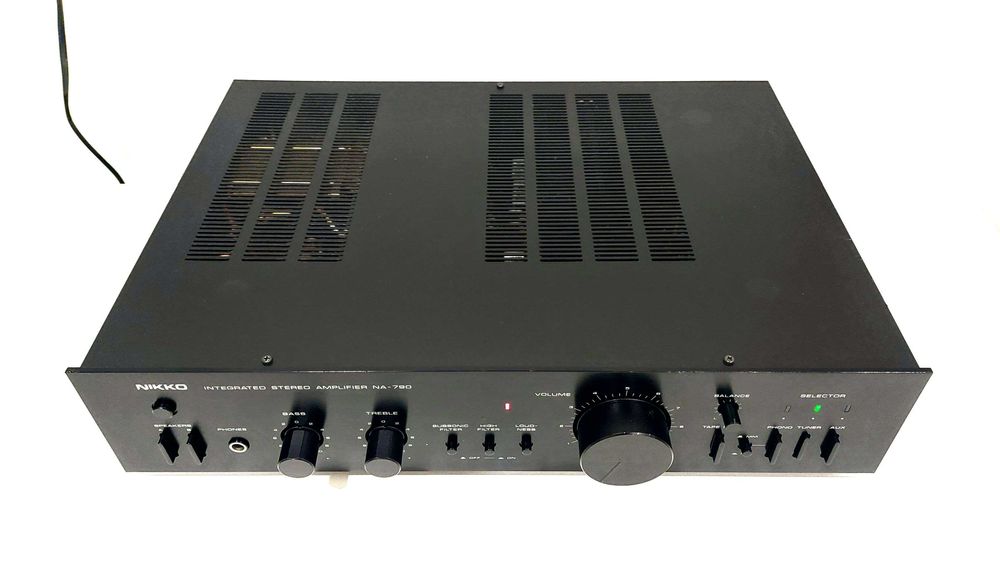 Amplificador japonês NIKKO NA-790 (2x55w)*