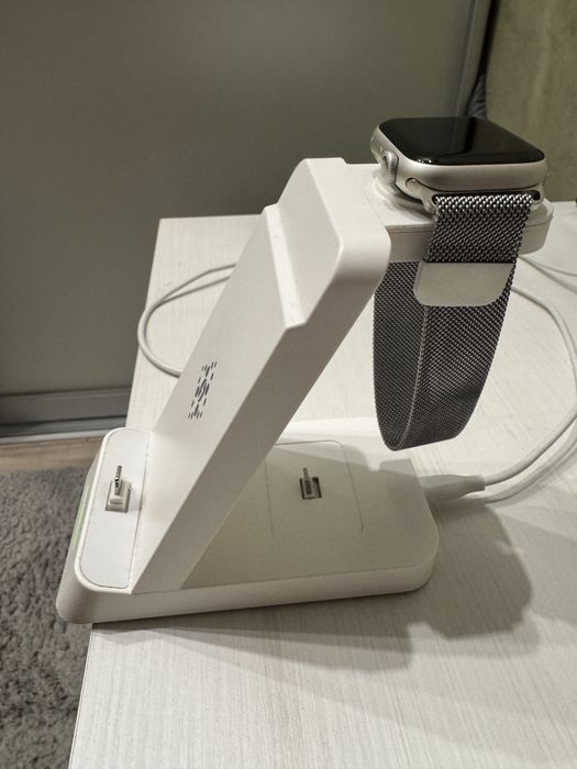 Зарядний пристрій