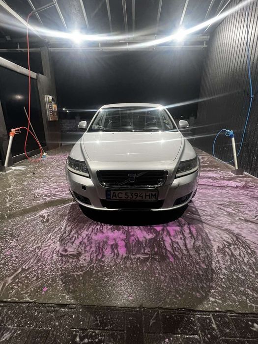 Вольво в 50 , 1.6 дизель , 2010 року