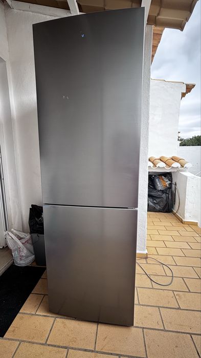 Frigorifico BECKEN Boostcooling (185 cm - 323 L )