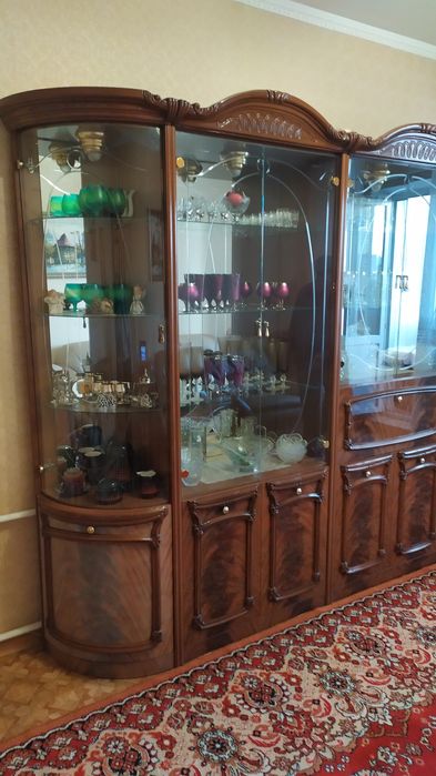 Продаю 3к/кв пл.Победы 4/9 ремонт, мебель 41500$
