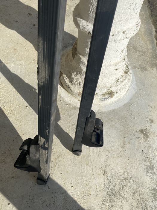 Barras de tejadilho originais Dacia Lodgy