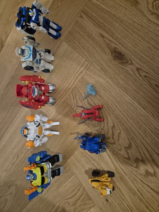 Transformersy pojazdy i zwierzaki