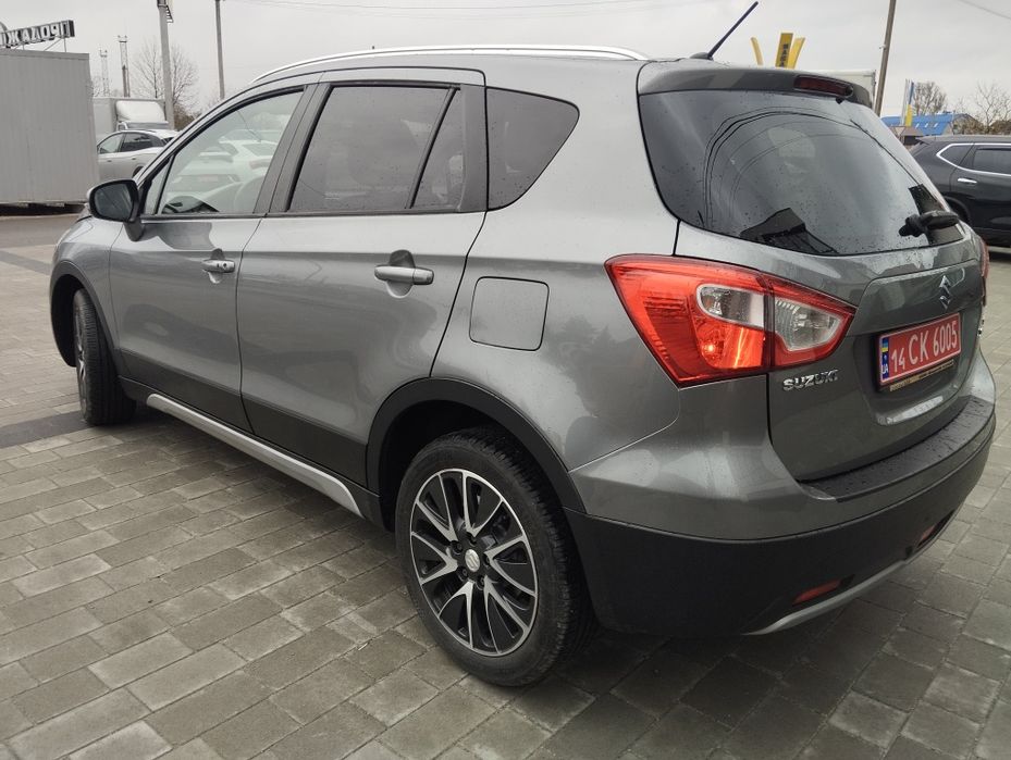 Suzuki sx4scross 1.6 дизель  свіжопригнана