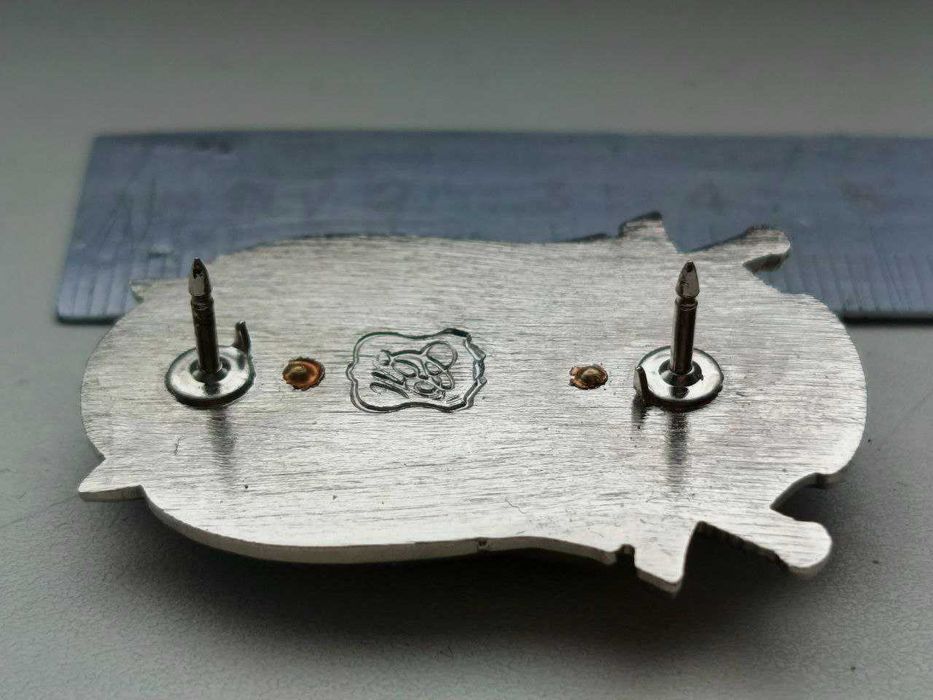 Знак з посвідченням