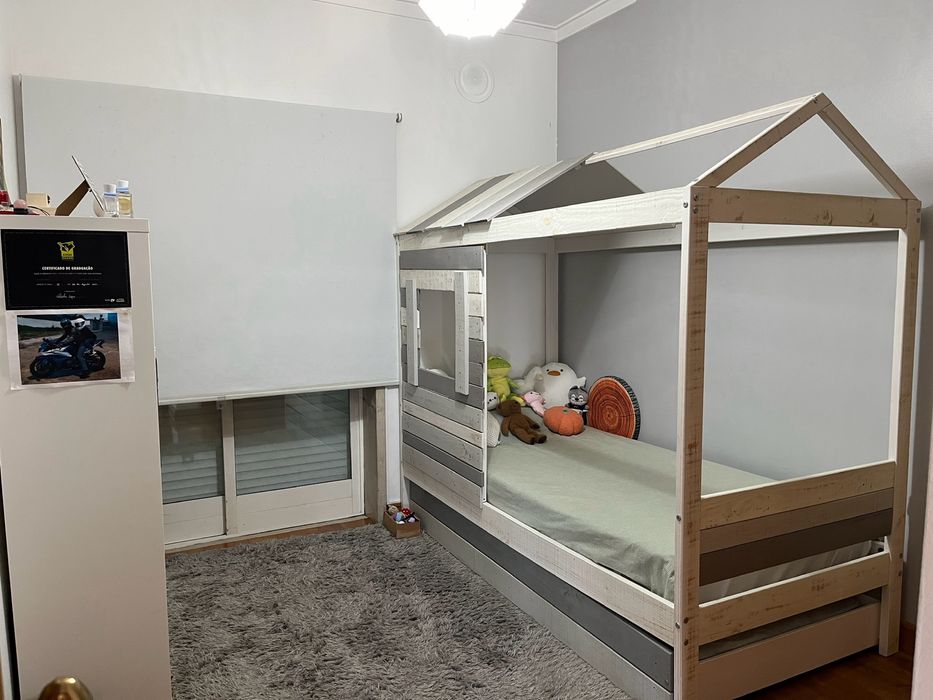 Arrendamento duplex em moradia T4 Odivelas
