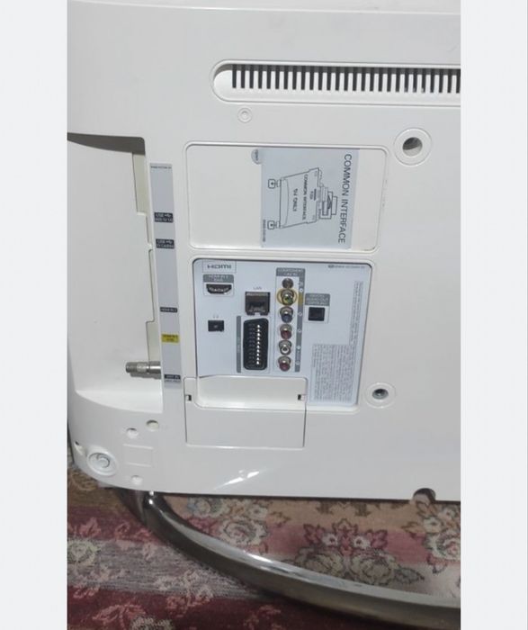 Телевизор  Samsung UE32F4510AK  Smart.