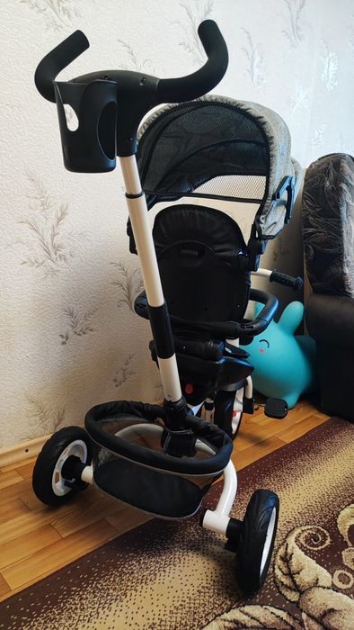 СРЛЧНО. Триколісний велисипед з батьківською ручкою TILLY FLIP T-390